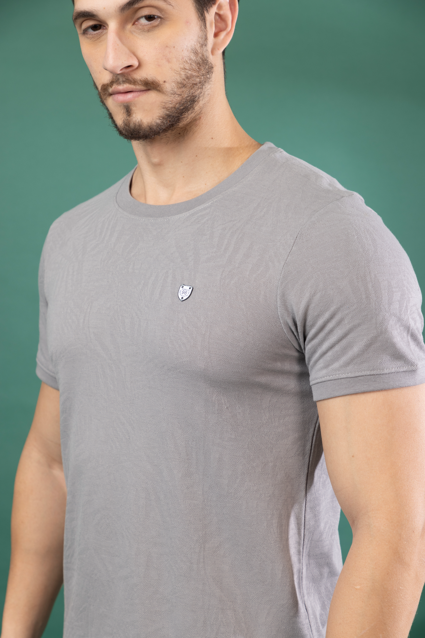 Tee's - Simplicity Round Neck T-Shirt